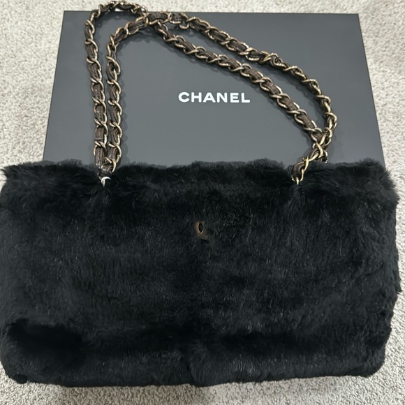 CHANEL Handbags - Chanel fur bag